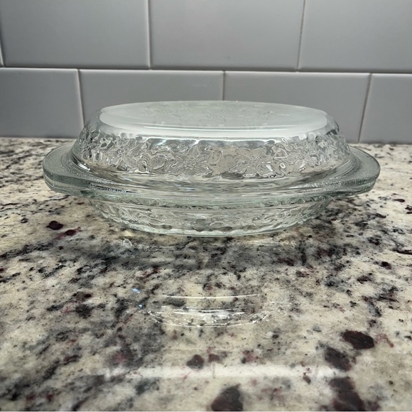Princess House Fantasia collection crystal individual casserole dish and lid - Picture 1 of 6